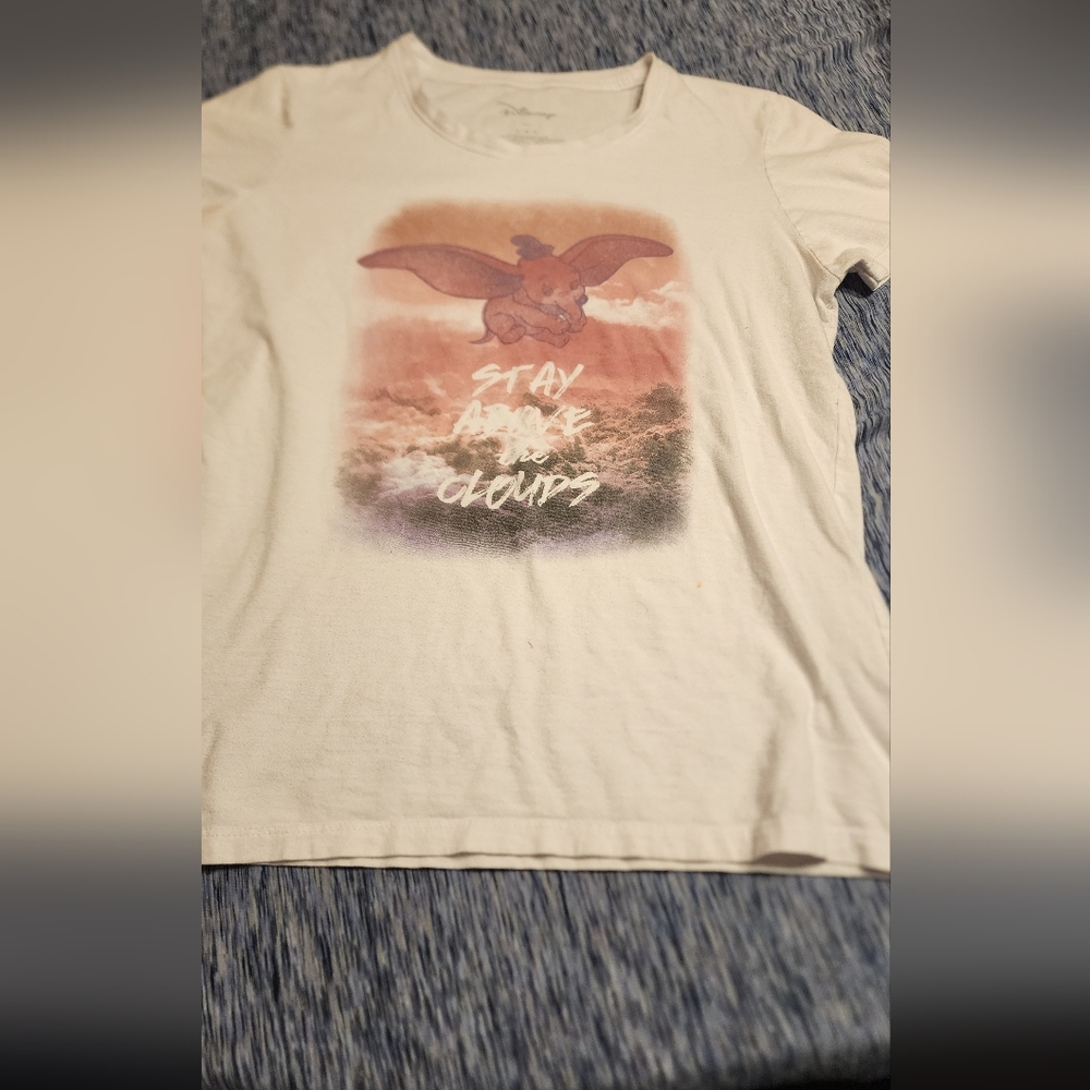 Juniors disney dumbo shirt